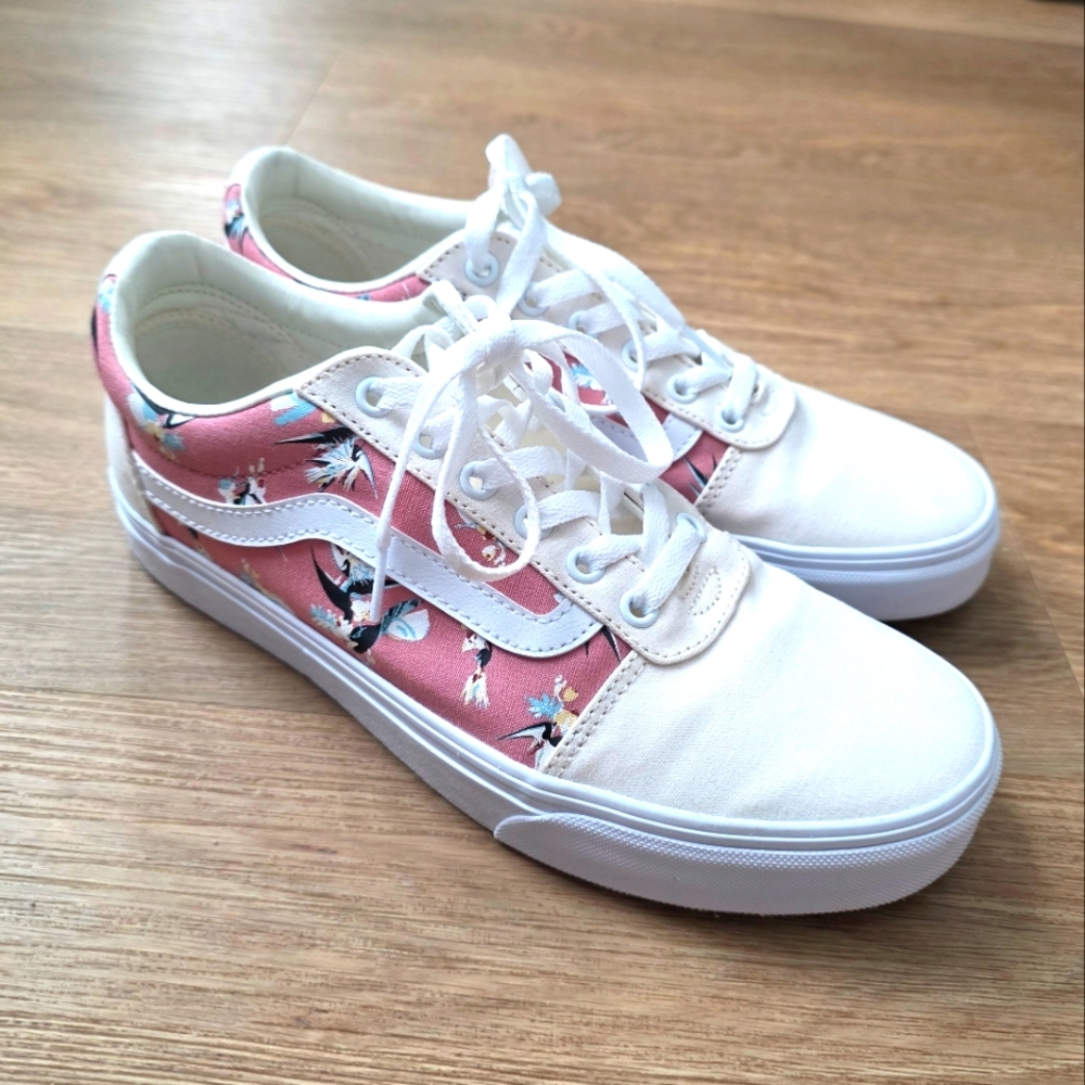 Vans Old Skool Womens Bird of Paradise Print Cream Canvas Sneakers, 9.5 M